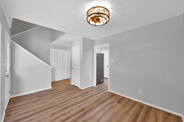 3843 Knollcrest Drive, Montgomery, TX 77356