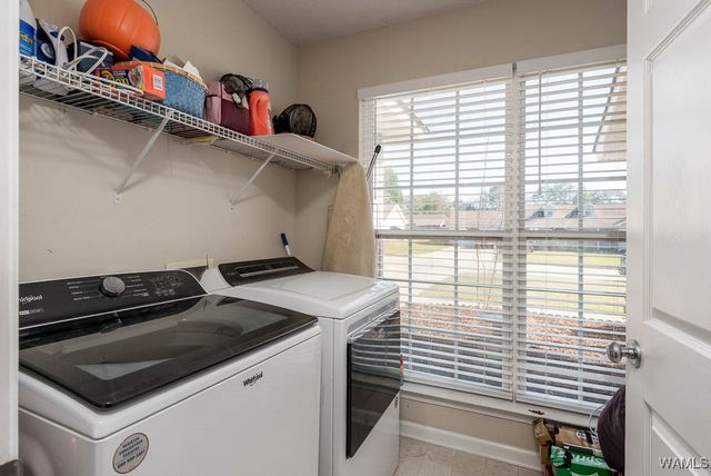 16275 Sand Creek, Moundville, AL 35474