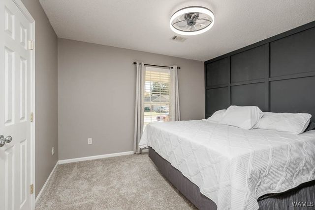 16275 Sand Creek, Moundville, AL 35474