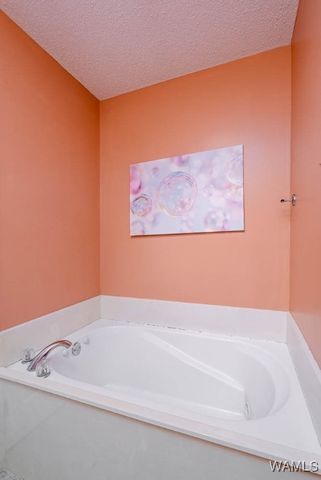 16275 Sand Creek, Moundville, AL 35474