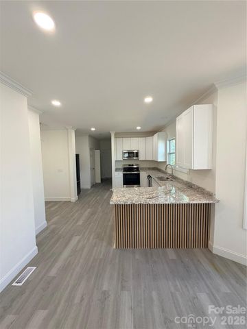 308 N Catawba Street, Lancaster, SC 29720