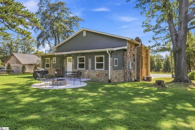 2009 State Park Road, Greenville, SC 29609