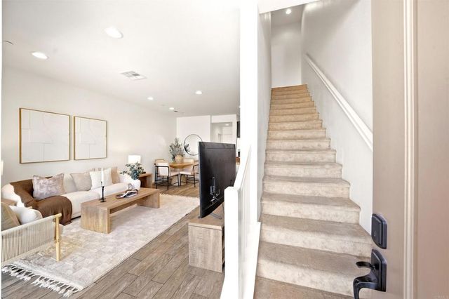 5526 Santa Alicia, San Diego, CA 92154