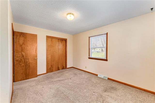 1924 Miami Street, Leavenworth, KS 66048