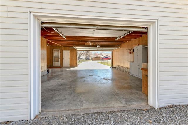 1924 Miami Street, Leavenworth, KS 66048