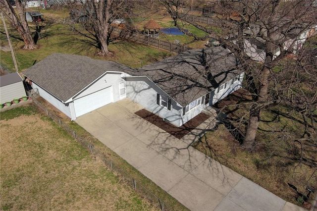 1924 Miami Street, Leavenworth, KS 66048
