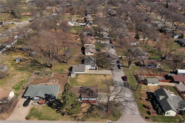 1924 Miami Street, Leavenworth, KS 66048