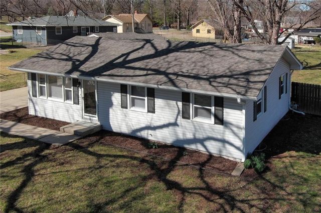 1924 Miami Street, Leavenworth, KS 66048