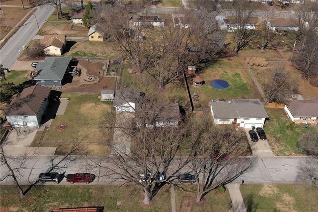 1924 Miami Street, Leavenworth, KS 66048