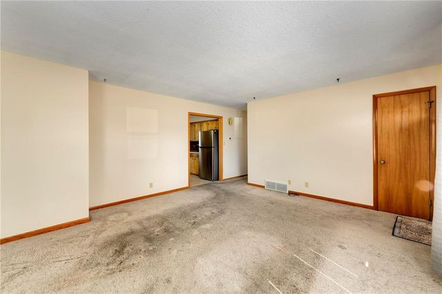 1924 Miami Street, Leavenworth, KS 66048