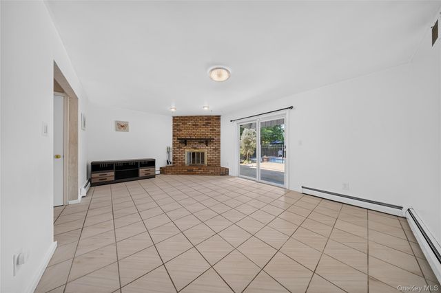 1671 Noble Street, East Meadow, NY 11554