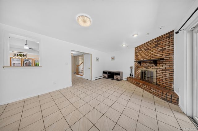 1671 Noble Street, East Meadow, NY 11554