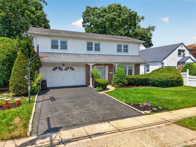 1671 Noble Street, East Meadow, NY 11554