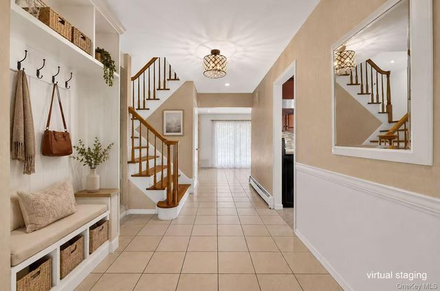 1671 Noble Street, East Meadow, NY 11554