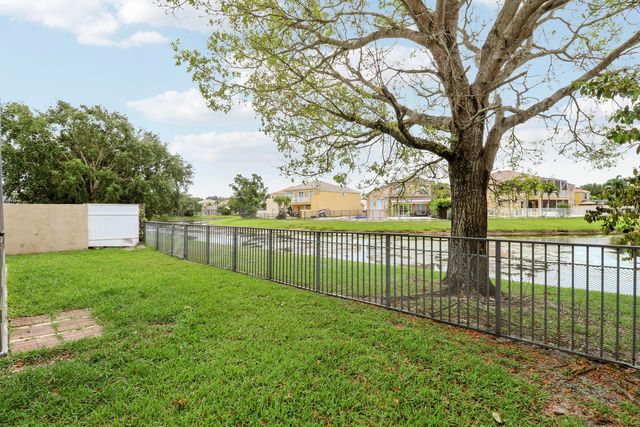7077 Copperfield Circle, Lake Worth, FL 33467
