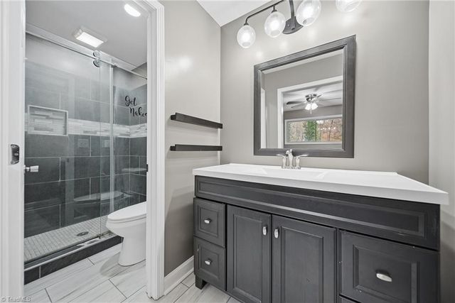 7177 Mantlewood Lane, Kernersville, NC 27284