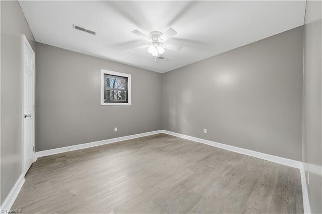 7177 Mantlewood Lane, Kernersville, NC 27284