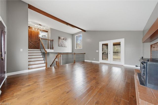 7177 Mantlewood Lane, Kernersville, NC 27284