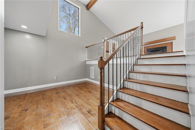 7177 Mantlewood Lane, Kernersville, NC 27284