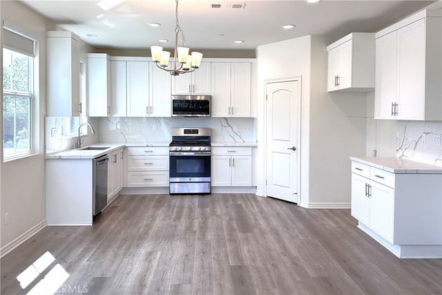 9318 Hellman Avenue 4, Rancho Cucamonga, CA 91730