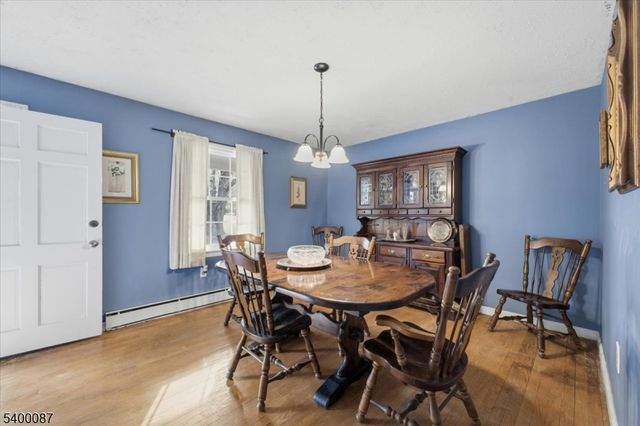 97 Skyview Dr, Washington Twp., NJ 07882