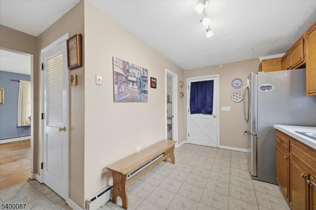 97 Skyview Dr, Washington Twp., NJ 07882