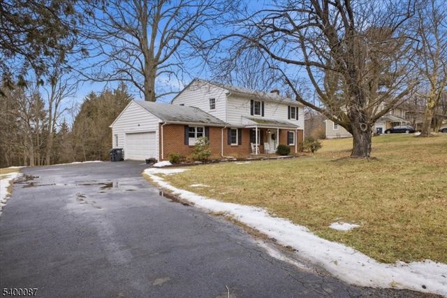 97 Skyview Dr, Washington Twp., NJ 07882