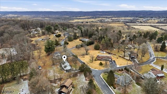 97 Skyview Dr, Washington Twp., NJ 07882