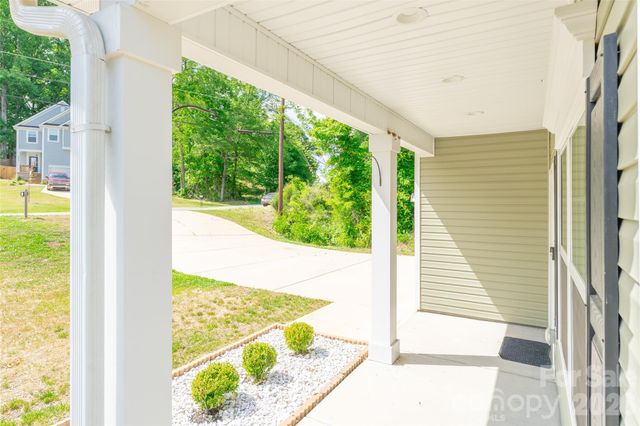 12745 Susanna Drive, Charlotte, NC 28214