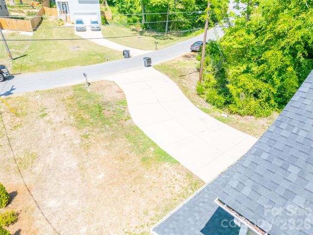 12745 Susanna Drive, Charlotte, NC 28214
