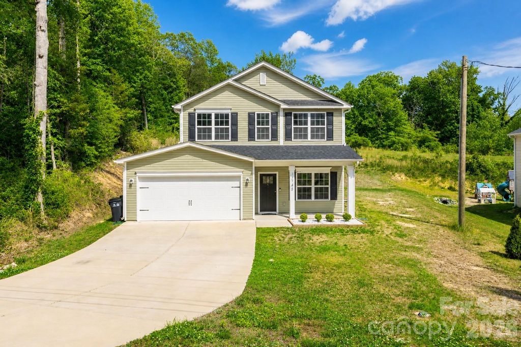 12745 Susanna Drive, Charlotte, NC 28214
