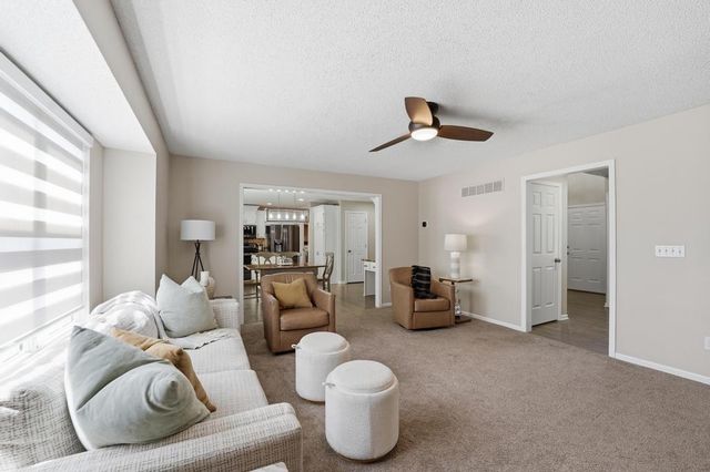 18229 W 157th Terrace, Olathe, KS 66062