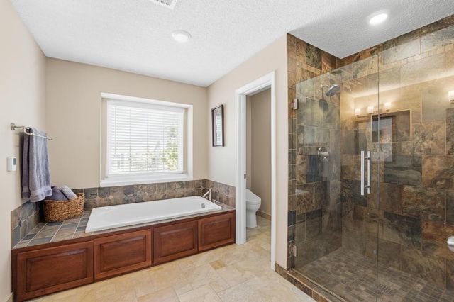 18229 W 157th Terrace, Olathe, KS 66062
