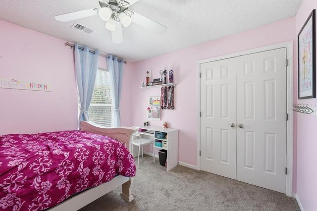 18229 W 157th Terrace, Olathe, KS 66062
