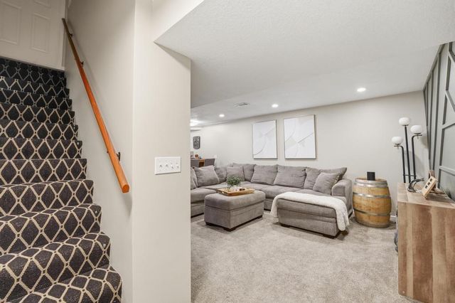 18229 W 157th Terrace, Olathe, KS 66062
