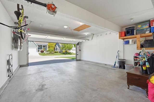 18229 W 157th Terrace, Olathe, KS 66062
