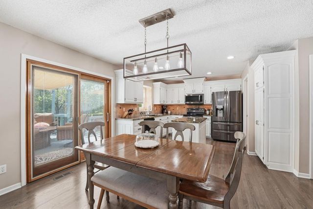 18229 W 157th Terrace, Olathe, KS 66062