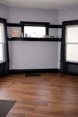 239 W Hayes Street, Davenport, IA 52803