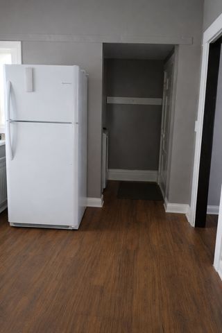 239 W Hayes Street, Davenport, IA 52803