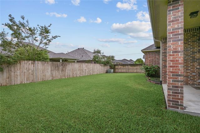 2511 Hailes Lane, College Station, TX 77845