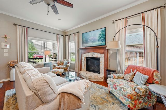 2511 Hailes Lane, College Station, TX 77845