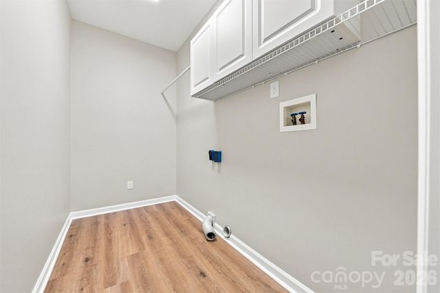 136 Cook Lane, Hickory, NC 28601