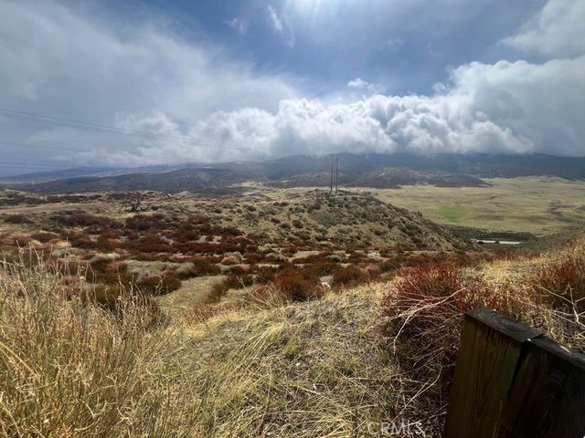 6500 Godde Hill, Palmdale, CA 93551