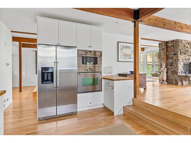 303 Hollyberry Ln, Boulder, CO 80305
