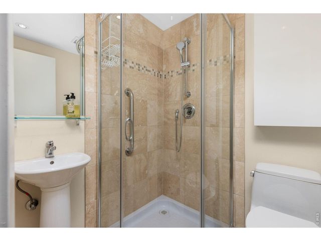 303 Hollyberry Ln, Boulder, CO 80305
