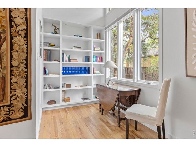 303 Hollyberry Ln, Boulder, CO 80305