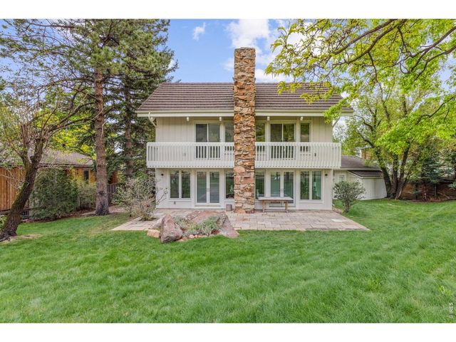 303 Hollyberry Ln, Boulder, CO 80305