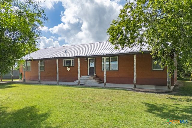 7429 HWY 142, Maxwell, TX 78656