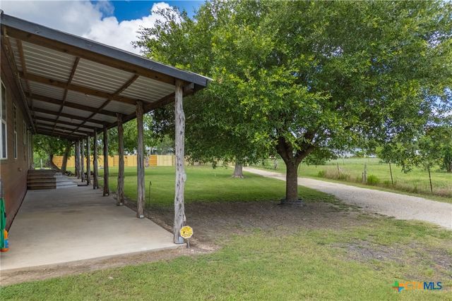 7429 HWY 142, Maxwell, TX 78656