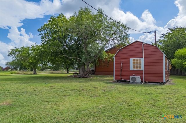 7429 HWY 142, Maxwell, TX 78656